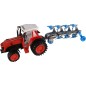 Traktor s vlekom s pluhom